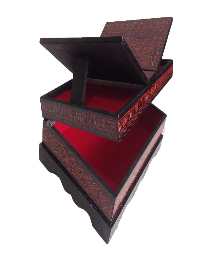 Handcrafted Wooden Holy Quran Box – Lacquer Art Design